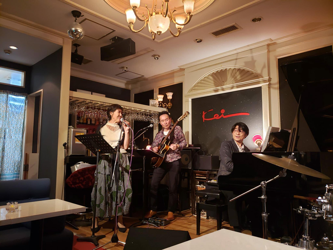 Live at Akasaka Kei